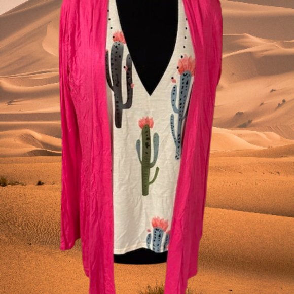 Cream Top with Cactus - Picture 8 of 10